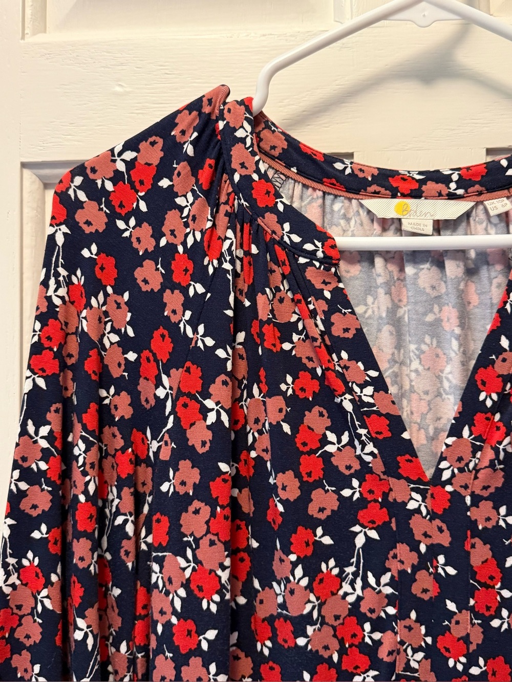 Floral V-Neck Women's Dress - Navy with Red & Dusty Pink Flowers